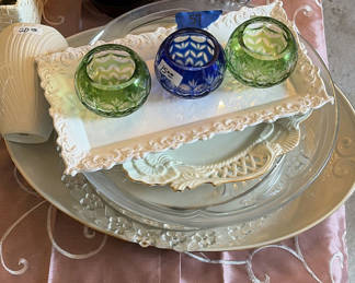 Lot 57: Assorted glassware and ceramic dinnerware