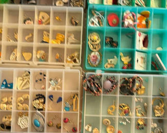 Lot 307: Assorted jewelry collection: earrings, bracelets, brooches, and pendants