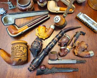 Collection of vintage pipes