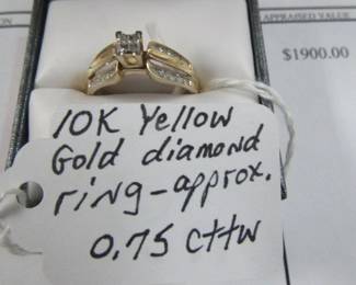 10K Diamond Ring w/Appraisal 