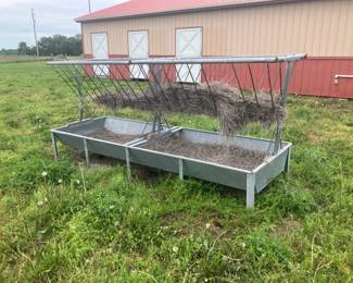 Hay feeding trough