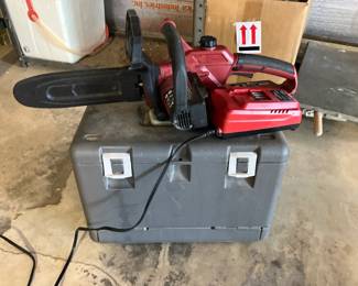 Craftsman cordless chain saw w charger