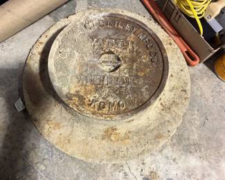 Manhole cover