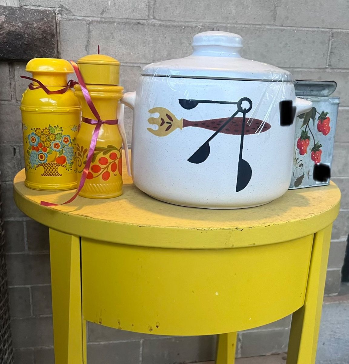 Midmod pottery and Avon 