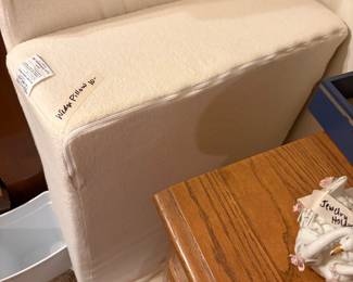 Bedroom - cushions