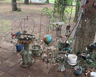 Outside area with plants and more