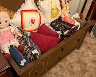 Hope Chest in Bedroom - Dolls and pillows