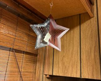 Area next to kitchen- Decor