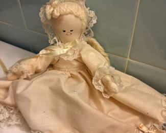 Bathroom - vintage doll