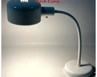 Lot 895 White Finish Goose Neck Table desk Task Lamp. 
