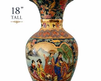 Satsuma Vase bid #54