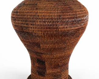 Urn-Shaped Lidded Basket bid #68
