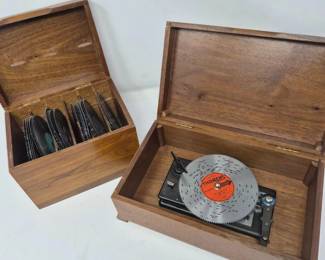 Thorens