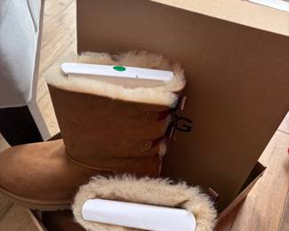 Ugh Boots new in box