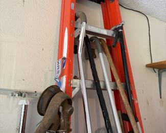 Ladders, Yard equipment, weed eater