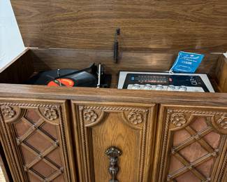 Vintage Montgomery Ward Vintage Stereo, eight track player and phonograph