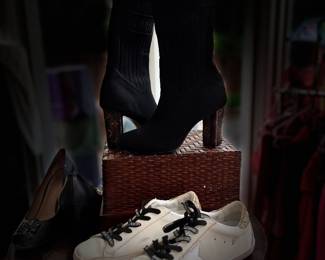 Women's Golden Goose Superstar Sneakers