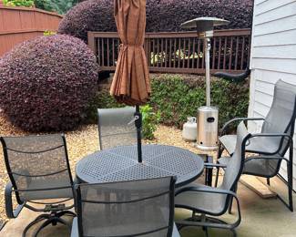 Patio Set -Table, 6 Chairs, and Umbrella