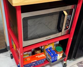 Rollable kitchen stand, microwave