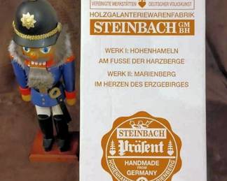 Christmas  Nutcracker Steinbach Police Officer