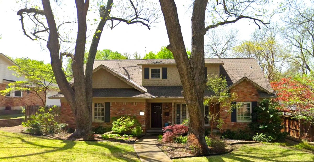 9722 Estate Lane