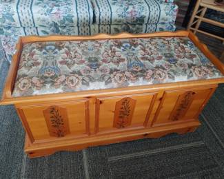 Beautiful cedar chest 