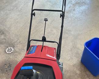 Toro Snowblower - used once