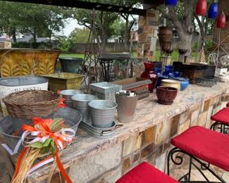 A close look at the metal, ceramic and glass planters