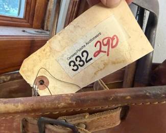Auction ticket