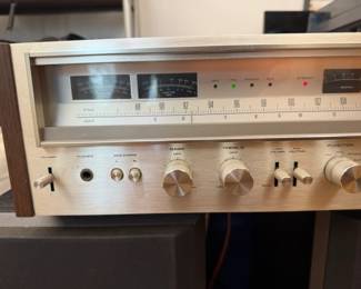 Stereo light on
