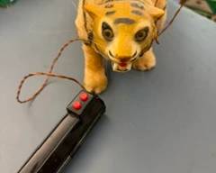 Vintage battery operated Tiger made by Marx.