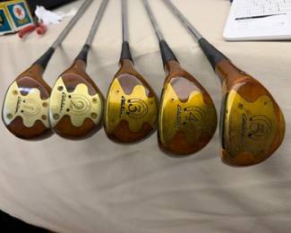 Nice set of Power Bilt Citaion Persimmon Woods.