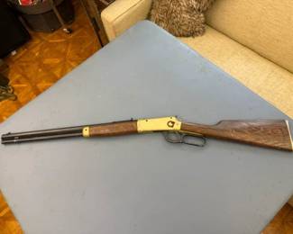 Here we have a hard to find Sears Roebuck BB Gun