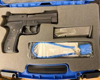 Sig Sauer P226R .40 S&W "SPECIAL CONFIGUATION" Pistol with 2 magazines