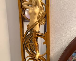 Art Deco decor