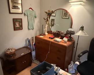 Art Deco bedroom furniture