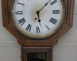 Antique Regulator B Wall Clock (working)