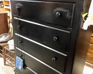 5 drawer wooden dresser