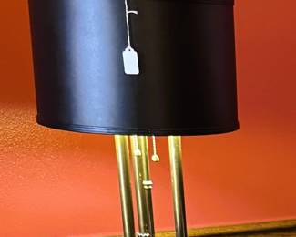 Vintage Stiffel Brass Lamp. Very Elegant