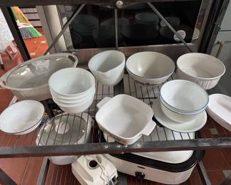 Pyrex and corning ware
