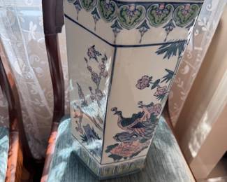 Umbrella stand