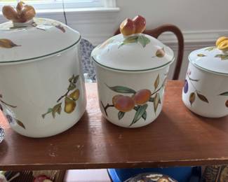 Royal Worcester urns