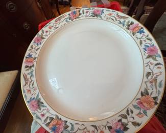 Minton platter