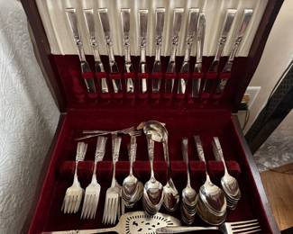 Silverplate flatware