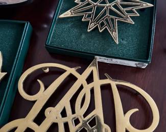 Virginia Metalcrafter trivets
