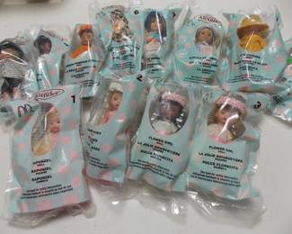 10 Madame Alxander McDonald 2003 dolls
