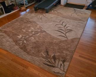 Area rug leaves beige