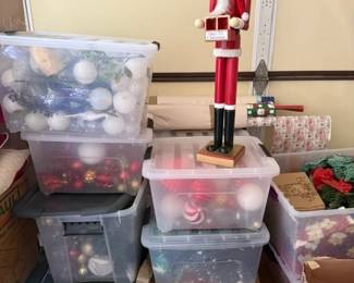 CHRISTMAS DECOR