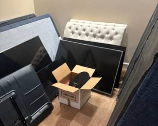 KING BED SET- TVS