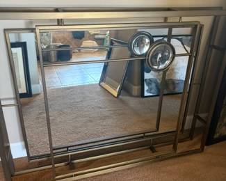DECORATIVE MIRROR